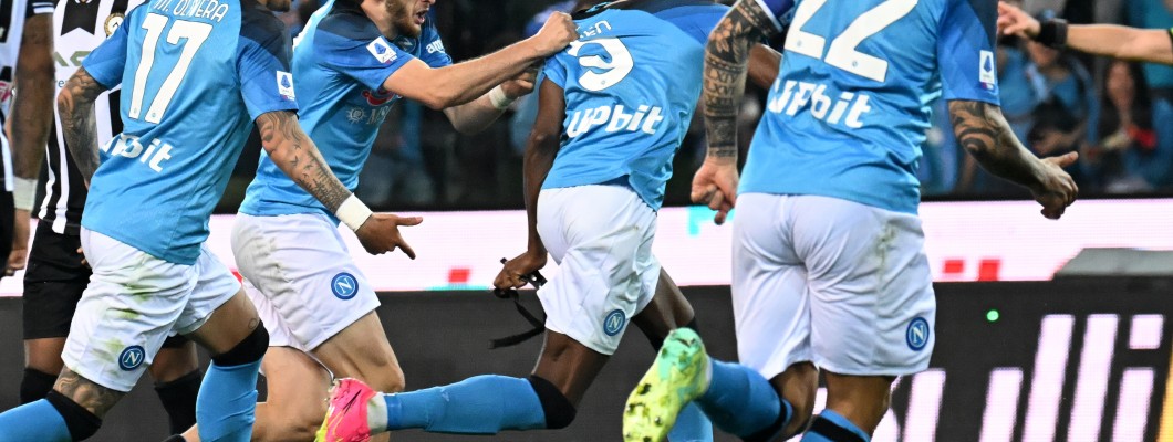 Napoli hävisi Juventukselle vieraissa Serie A -ottelussa