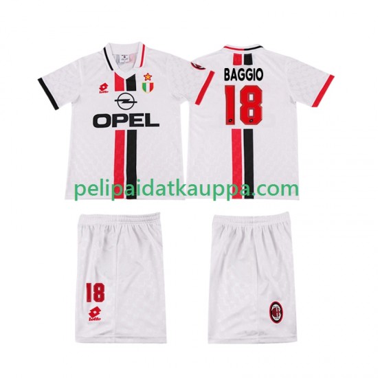AC Milan BAGGIO 18 1996 1997 Retro Vieras Fanipelipaita (Lasten) Lyhythihainen AC Milan BAGGIO 18 1996 1997 Retro Vieras Fanipelipaita (Lasten) Lyhythihainen