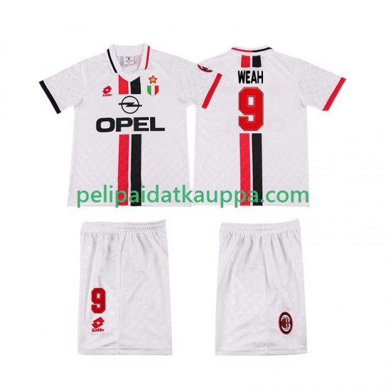 AC Milan WEAH 8 1996 1997 Retro Vieras Fanipelipaita (Lasten) Lyhythihainen