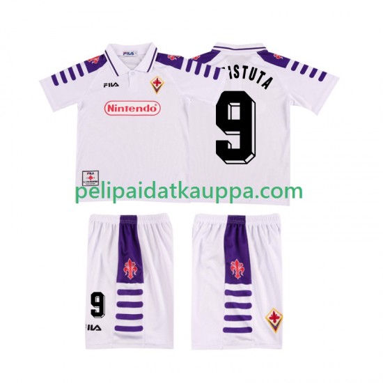 ACF Fiorentina BASTUTA 9 Retro Vieras Fanipelipaita (Lasten) 1998 1999 Lyhythihainen ACF Fiorentina BASTUTA 9 Retro Vieras Fanipelipaita (Lasten) 1998 1999 Lyhythihainen