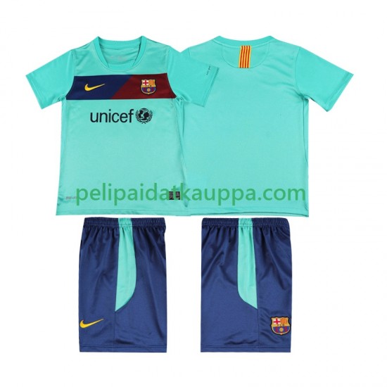 FC Barcelona Retro Vieras Fanipelipaita (Lasten) 2011 2010 Lyhythihainen FC Barcelona Retro Vieras Fanipelipaita (Lasten) 2011 2010 Lyhythihainen