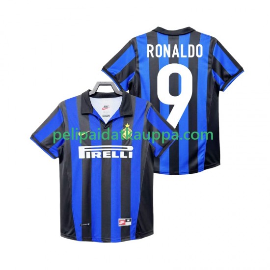 Inter Milan Roanldo 9 Retro Koti Fanipelipaita (Miehet) 1998 1999 Lyhythihainen Inter Milan Roanldo 9 Retro Koti Fanipelipaita (Miehet) 1998 1999 Lyhythihainen