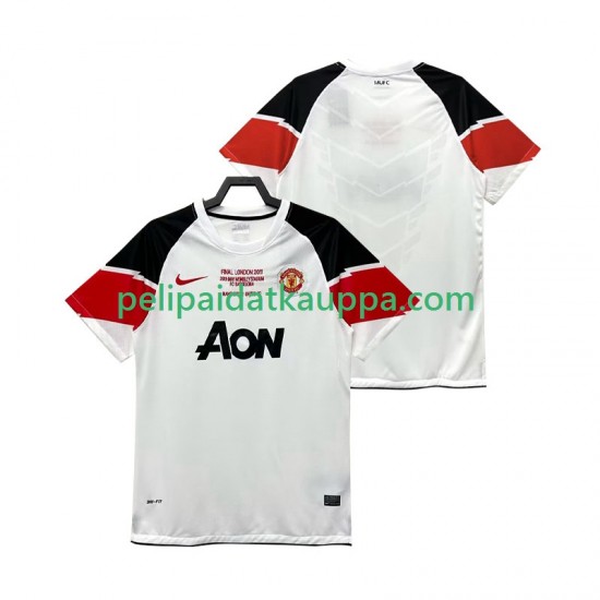 Manchester United Champions League 2012 Retro Kolmas Fanipelipaita (Miehet) 2011 Lyhythihainen Manchester United Champions League 2012 Retro Kolmas Fanipelipaita (Miehet) 2011 Lyhythihainen