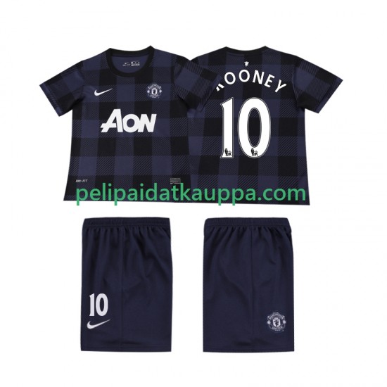 Manchester United Rooney 10 2013 2014 Retro Vieras Fanipelipaita (Lasten) Lyhythihainen Manchester United Rooney 10 2013 2014 Retro Vieras Fanipelipaita (Lasten) Lyhythihainen