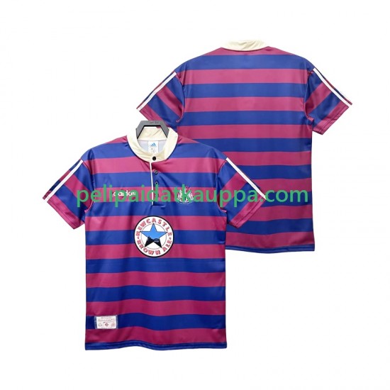 Newcastle United 1995 1997 Retro Vieras Fanipelipaita (Miehet) Lyhythihainen
