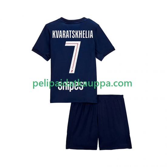 Paris Saint-Germain Khvicha Kvaratskhelia 7 Koti Fanipelipaita (Lasten) 2025-2026 Lyhythihainen Paris Saint-Germain Khvicha Kvaratskhelia 7 Koti Fanipelipaita (Lasten) 2025-2026 Lyhythihainen