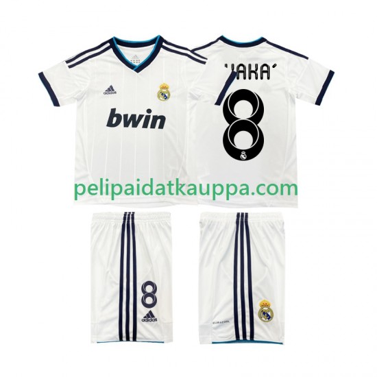 Real Madrid KAKA 8 2012 2013 Retro Koti Fanipelipaita (Lasten) Lyhythihainen Real Madrid KAKA 8 2012 2013 Retro Koti Fanipelipaita (Lasten) Lyhythihainen