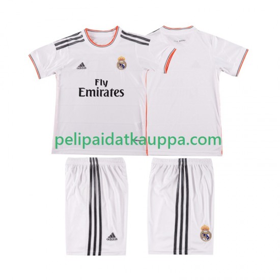 Real Madrid 2013 2014 Retro Koti Fanipelipaita (Lasten) Lyhythihainen Real Madrid 2013 2014 Retro Koti Fanipelipaita (Lasten) Lyhythihainen