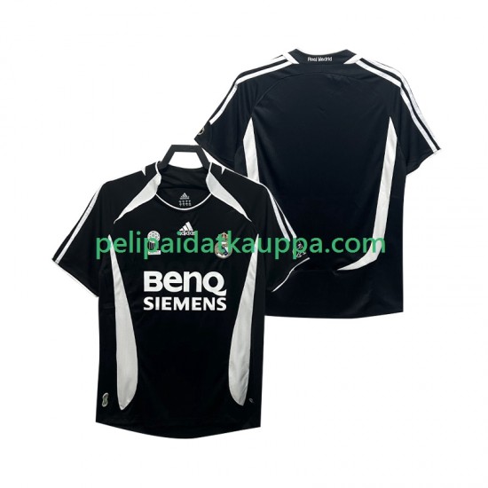 Real Madrid 2007 Retro Kolmas Fanipelipaita (Miehet) 2006 Lyhythihainen