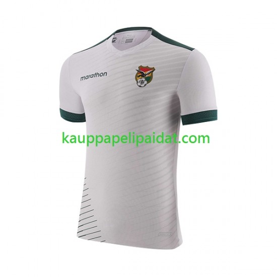 Bolivia Vieras Fanipelipaita (Miehet) 2023 Lyhythihainen Bolivia Vieras Fanipelipaita (Miehet) 2023 Lyhythihainen