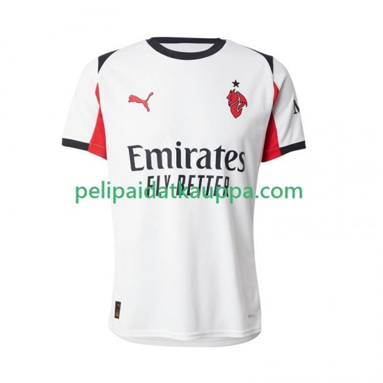 AC Milan Vieras Fanipelipaita (Miehet) 2025-2026 Lyhythihainen AC Milan Vieras Fanipelipaita (Miehet) 2025-2026 Lyhythihainen
