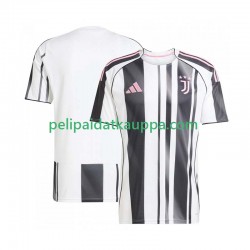 Juventus Koti Fanipelipaita (Miehet) 2025-2026 Lyhythihainen