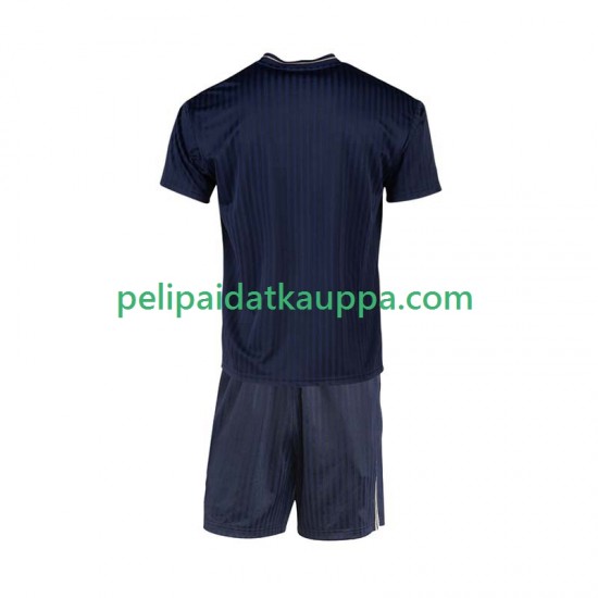 Juventus Icons Koti Fanipelipaita (Lasten) 2025-2026 Lyhythihainen