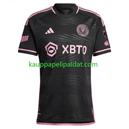 Inter Miami Vieras Fanipelipaita (Miehet) 2023 Lyhythihainen Inter Miami Vieras Fanipelipaita (Miehet) 2023 Lyhythihainen