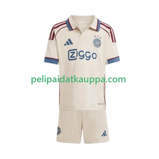 AFC Ajax Kolmas Fanipelipaita (Lasten) 2025-2026 Lyhythihainen AFC Ajax Kolmas Fanipelipaita (Lasten) 2025-2026 Lyhythihainen