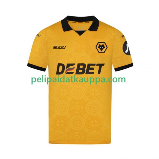 Wolverhampton Wanderers Koti Fanipelipaita (Miehet) 2025-2026 Lyhythihainen Wolverhampton Wanderers Koti Fanipelipaita (Miehet) 2025-2026 Lyhythihainen