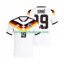 Saksa Leroy Sane 19 Koti Fanipelipaita (Miehet) World Cup 2026 Lyhythihainen