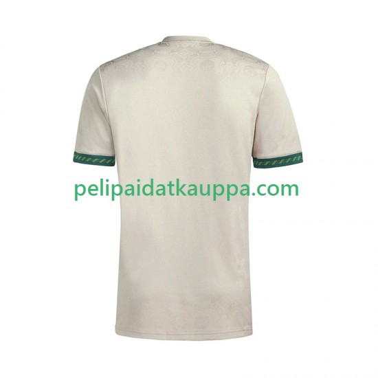 FC Bayern München Octoberfest Koti Fanipelipaita (Miehet) 2025-2026 Lyhythihainen