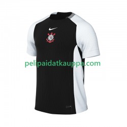 Corinthians Vieras Fanipelipaita (Miehet) 2025-2026 Lyhythihainen Corinthians Vieras Fanipelipaita (Miehet) 2025-2026 Lyhythihainen