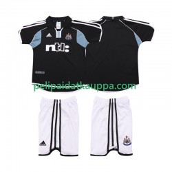 Newcastle United 2000 2001 Retro Vieras Fanipelipaita (Lasten) Lyhythihainen Newcastle United 2000 2001 Retro Vieras Fanipelipaita (Lasten) Lyhythihainen