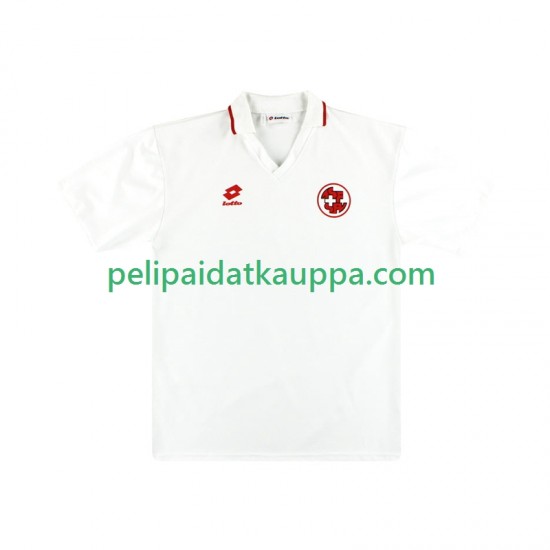 Sveitsi Retro Vieras Fanipelipaita (Miehet) 1994 Lyhythihainen Sveitsi Retro Vieras Fanipelipaita (Miehet) 1994 Lyhythihainen