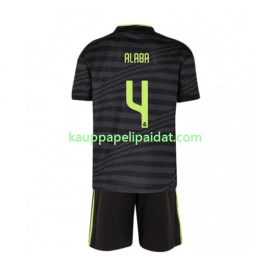 Real Madrid David Alaba 4 Kolmas Fanipelipaita (Lasten) 2022-2023 Lyhythihainen
